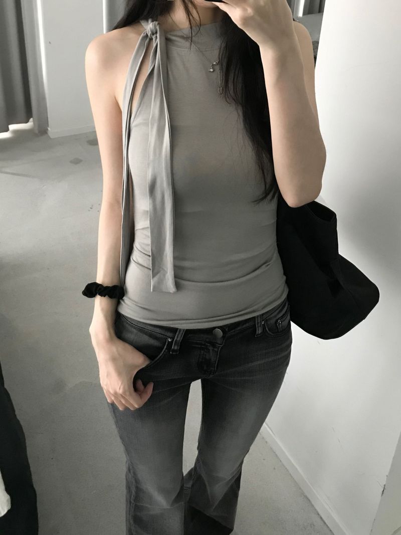 Luah Halter Top (2 colors)