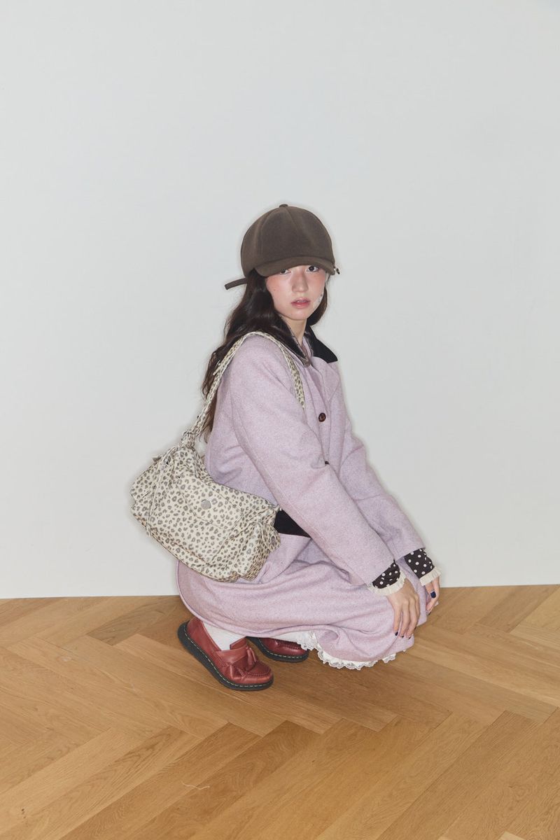 SHAKIRI LEOPARD POCKET BAG (BEIGE)