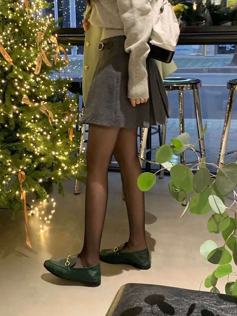 [MADE] Fulls cashmere unbalanced off-shoulder knitwear