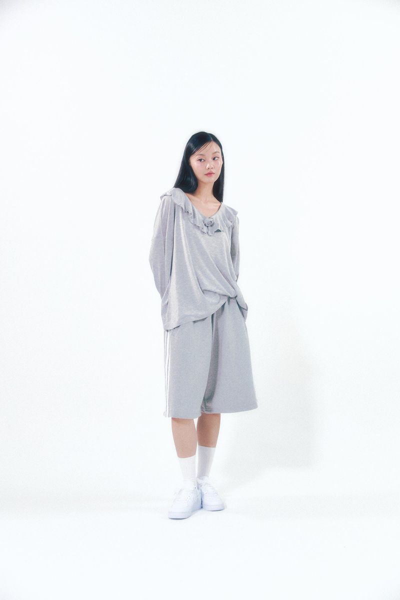 Bermuda Lace Pants Gray