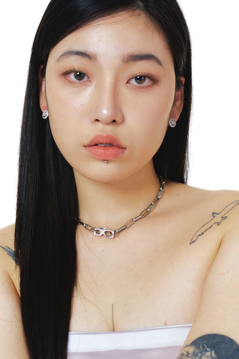 oval chain chocker