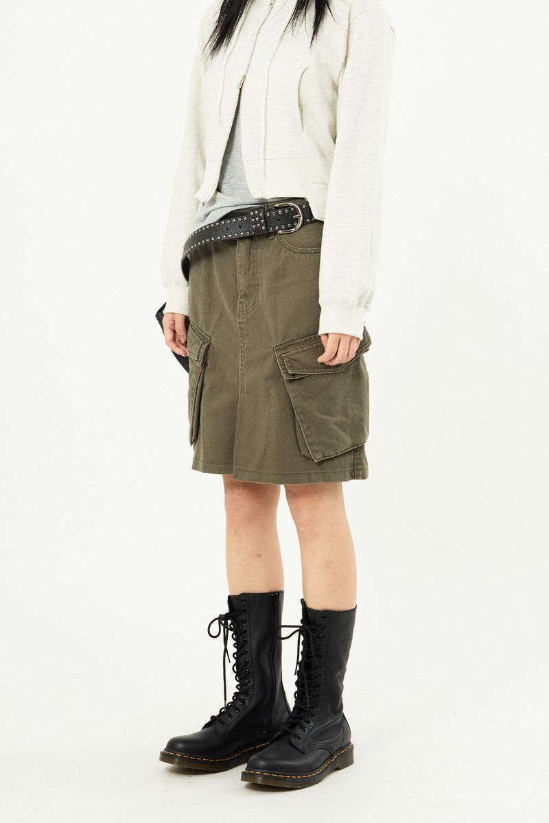 Raucohouse（ラウコハウス）の「Flap vintage washed cargo midi skirt（Skirts）」