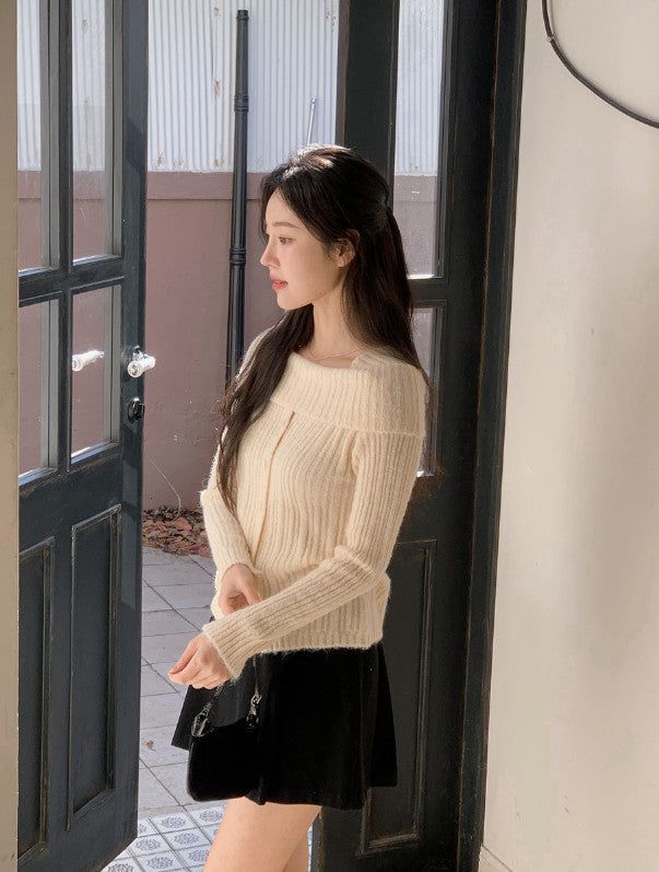 #Romantic Rib Off Shoulder Button Knit (3color)