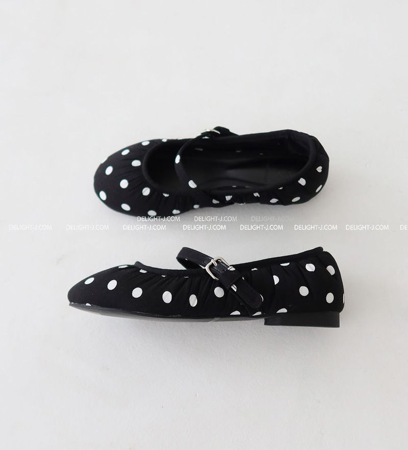 Dot Dot Dot Merry-Jane Flats