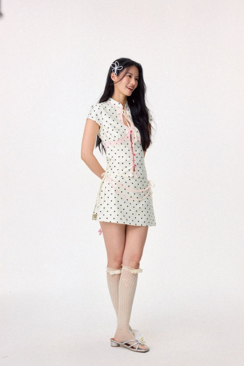 Sweetheart Beaded Mini Skort (White)