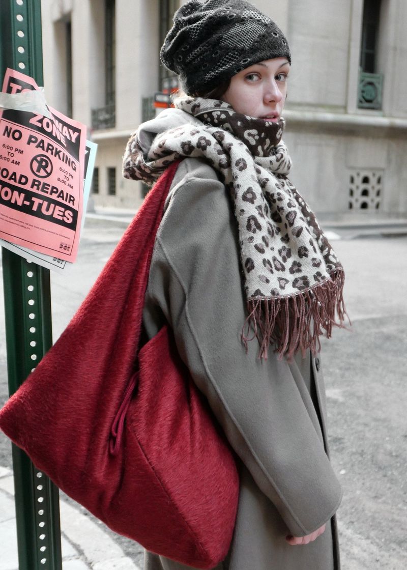 Jeanne Angora Fur Shoulder Bag_Red