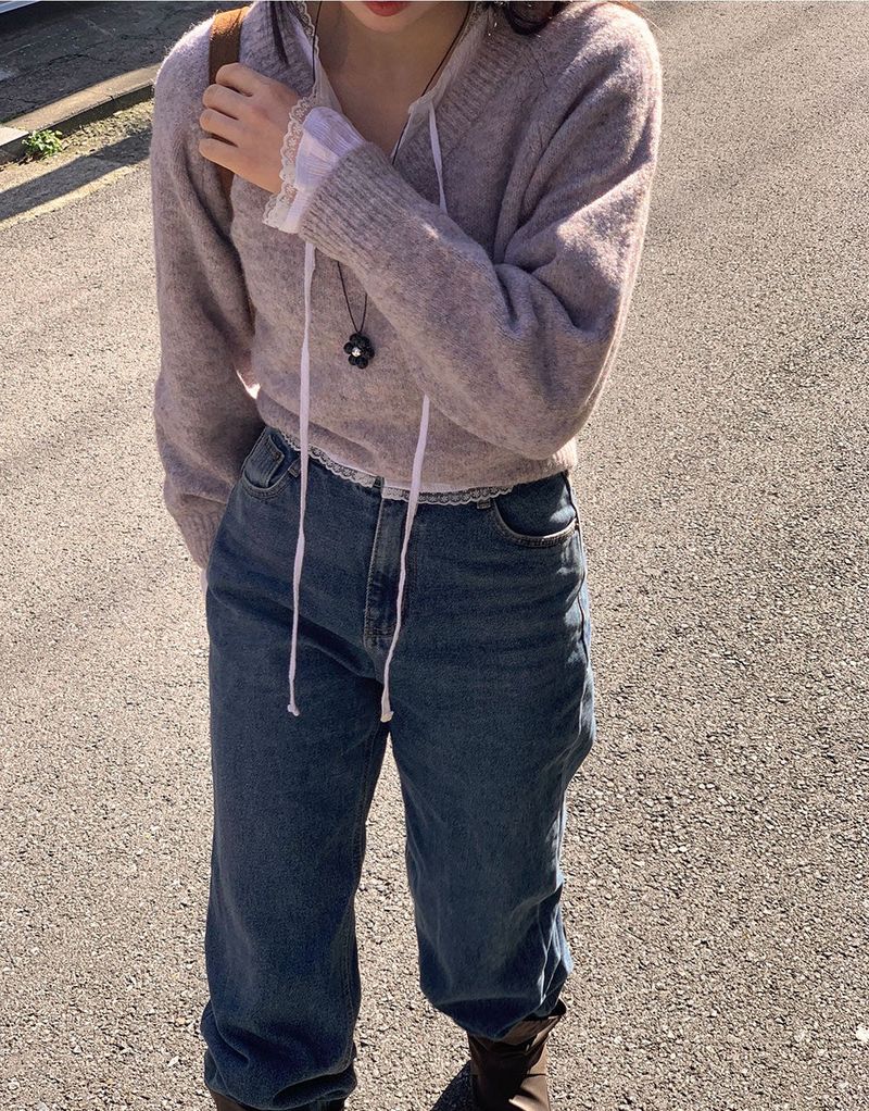 [MADE] Magita Wool V Cropped Knitwear