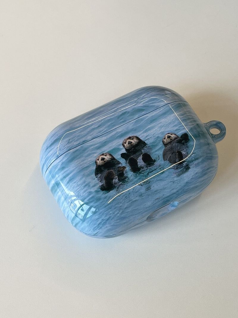 [sea otter triplets airpods case]