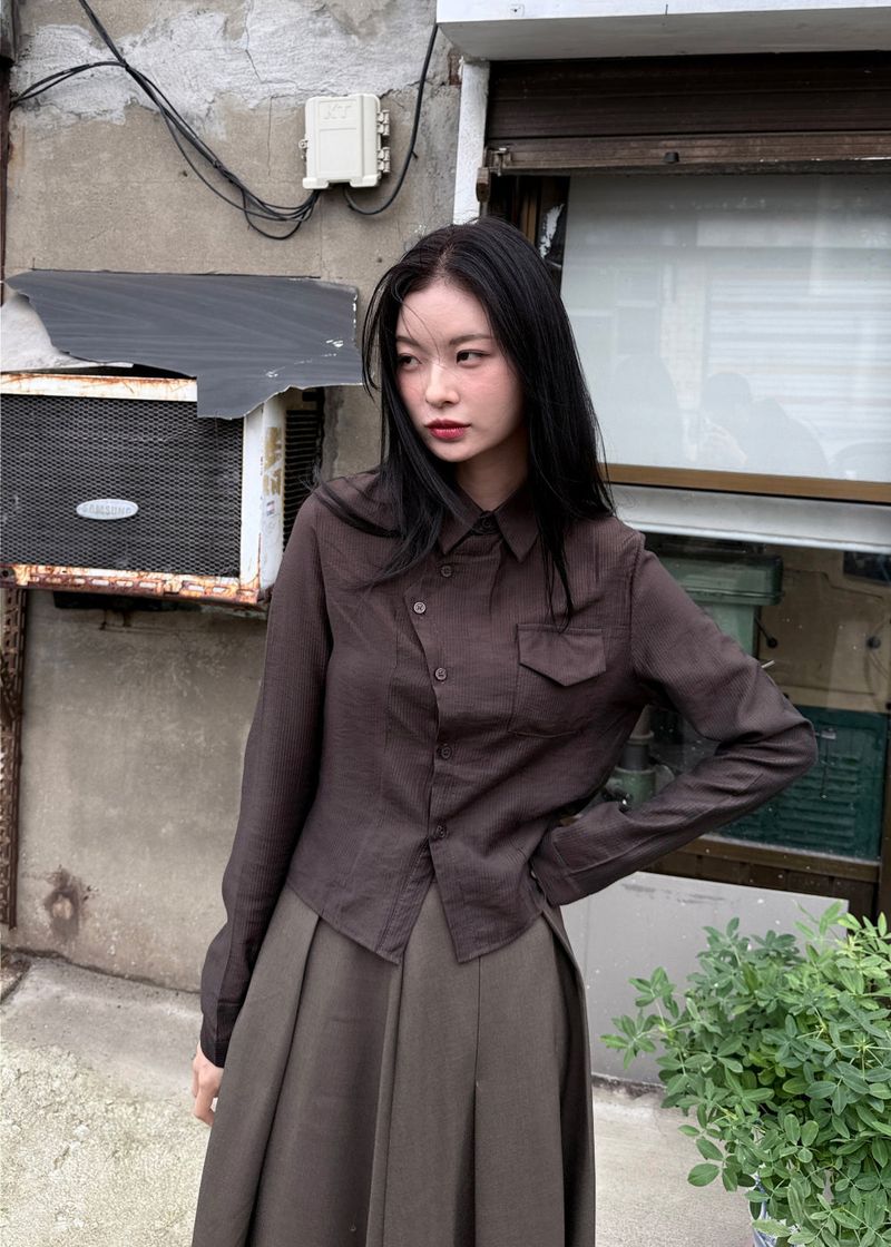WOOHWA（ウファ）の「アシンメトリーストライプシャツ（トップス）」
