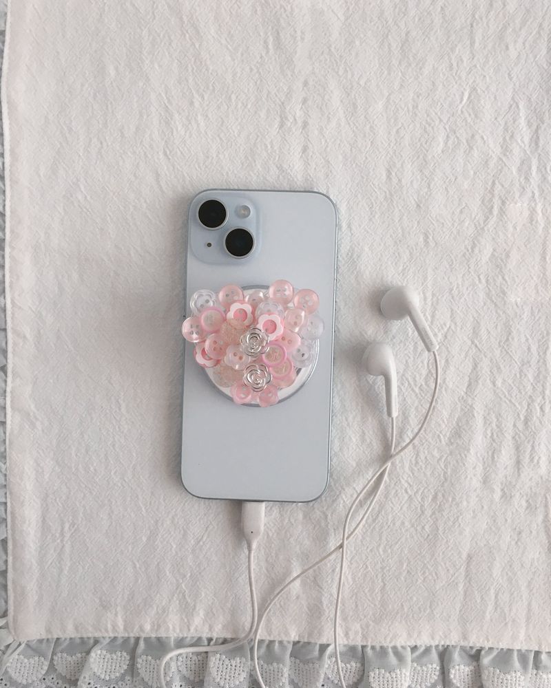 PAIR OF LOVE（ペアオブラブ）の「[MAG SAFE] ピンクヴィンテージボタンハートトック（スマホグッズ/小物）」