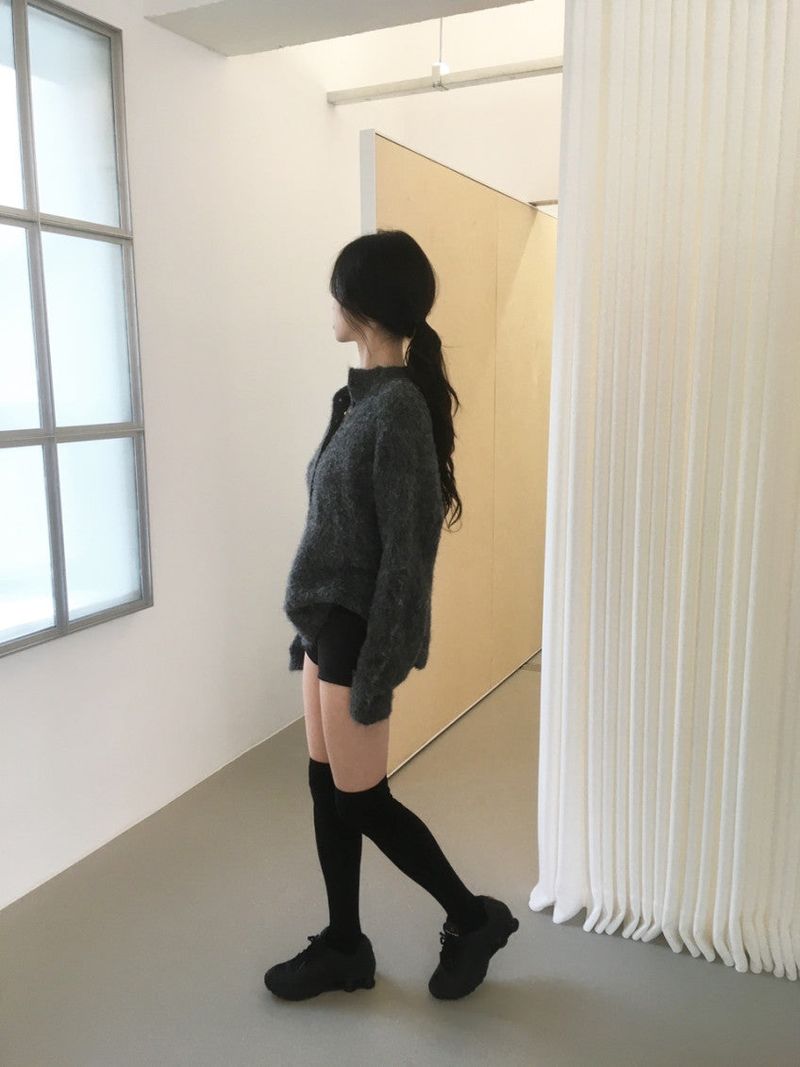 Fluffy henry neck knit