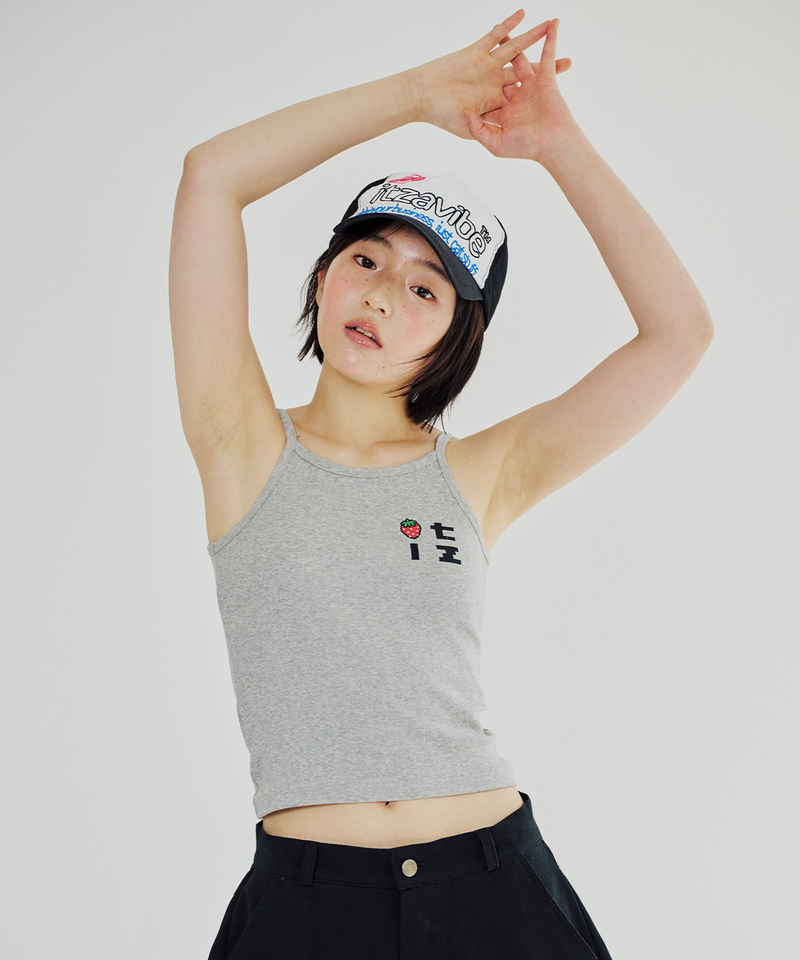 ITZAVIBE（イッザバイブ）の「PIXEL ITZ STRAWBERRY SLEEVELESS（Tops）」