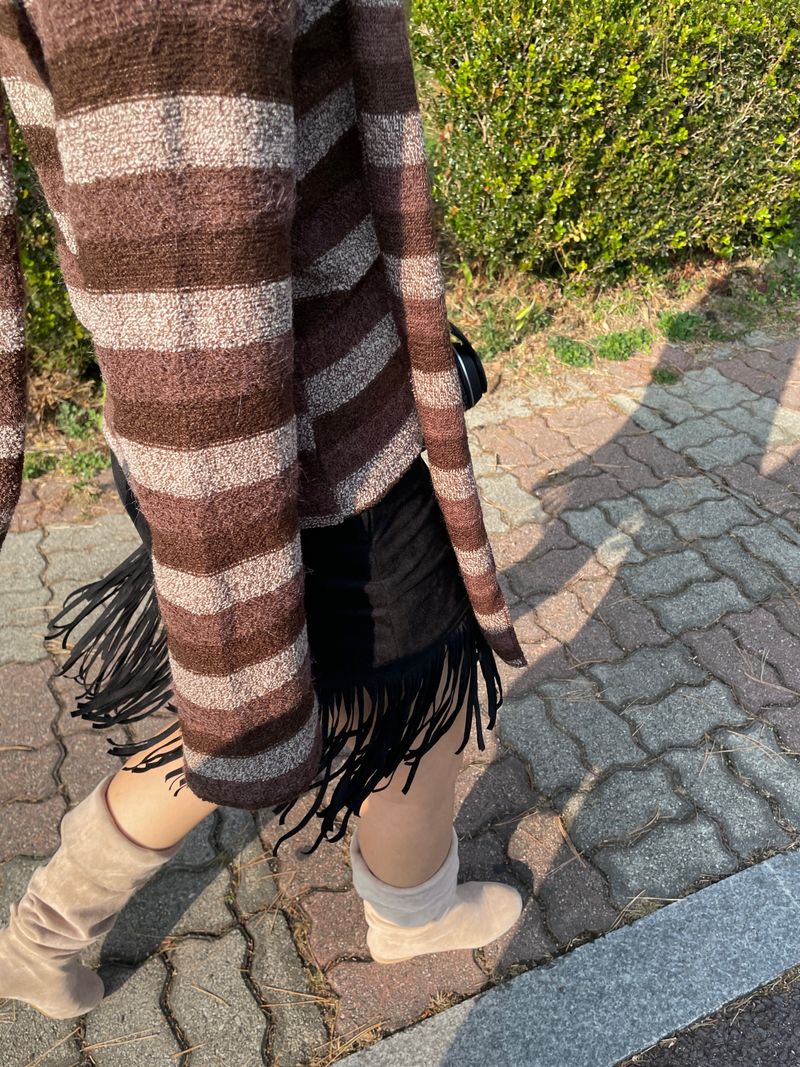 Hippy brown stripe T