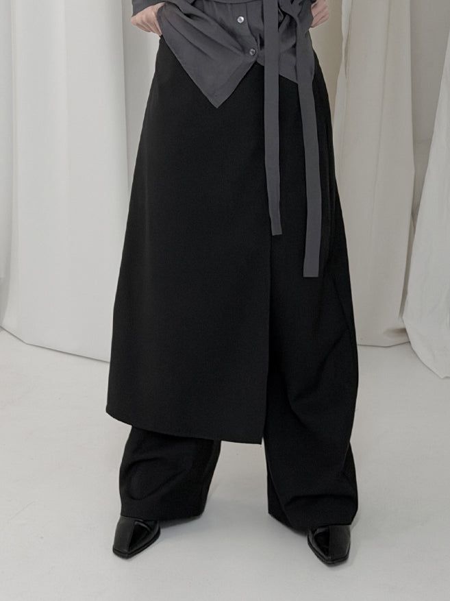 mnem（ムネム）の「Merom Wrap Skirt Pants（Pants）」