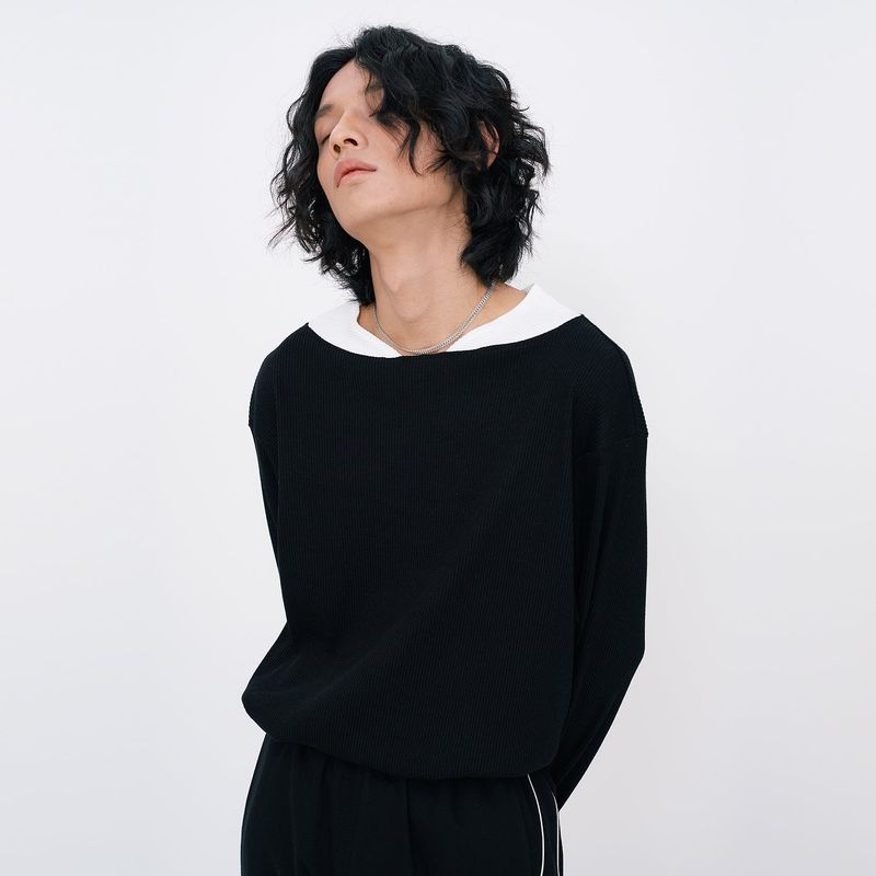 Half-moon Long sleeve T-shirt [Black]