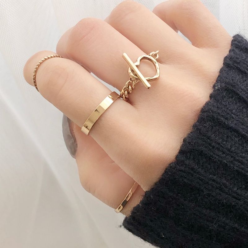 Blingmoon(ブリングムーン)の「ビンテージハートチェーンリングセット(アクセサリー)」