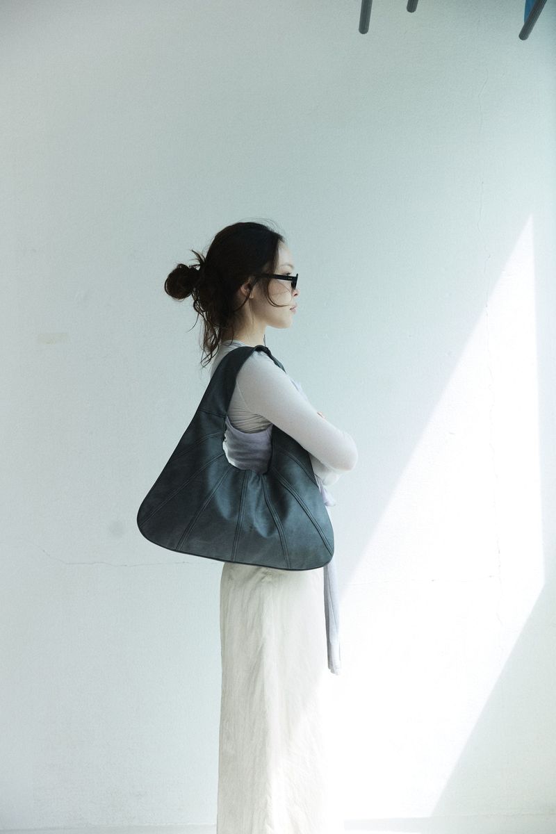 coferry(コフェリー)の「mush bag (charcoal)(Bags)」