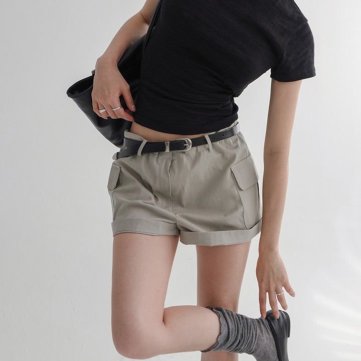 blitti（ブリッティ）の「[Atomin] ストリング カーゴ ショート パンツ - 2カラー（パンツ）」