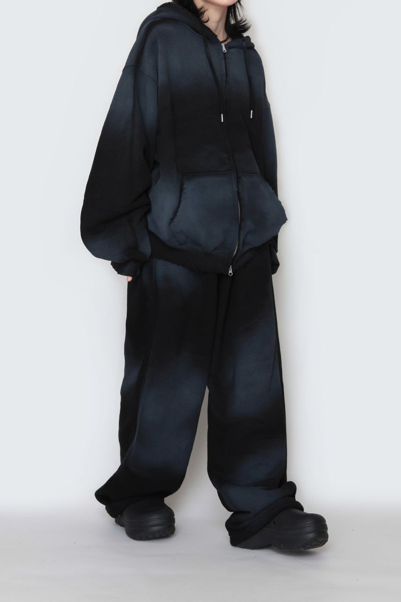 Spray washed hood zip-up