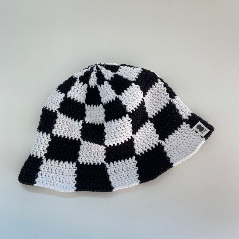 [MADE] Étang Checkerboard Hat﻿ | Black