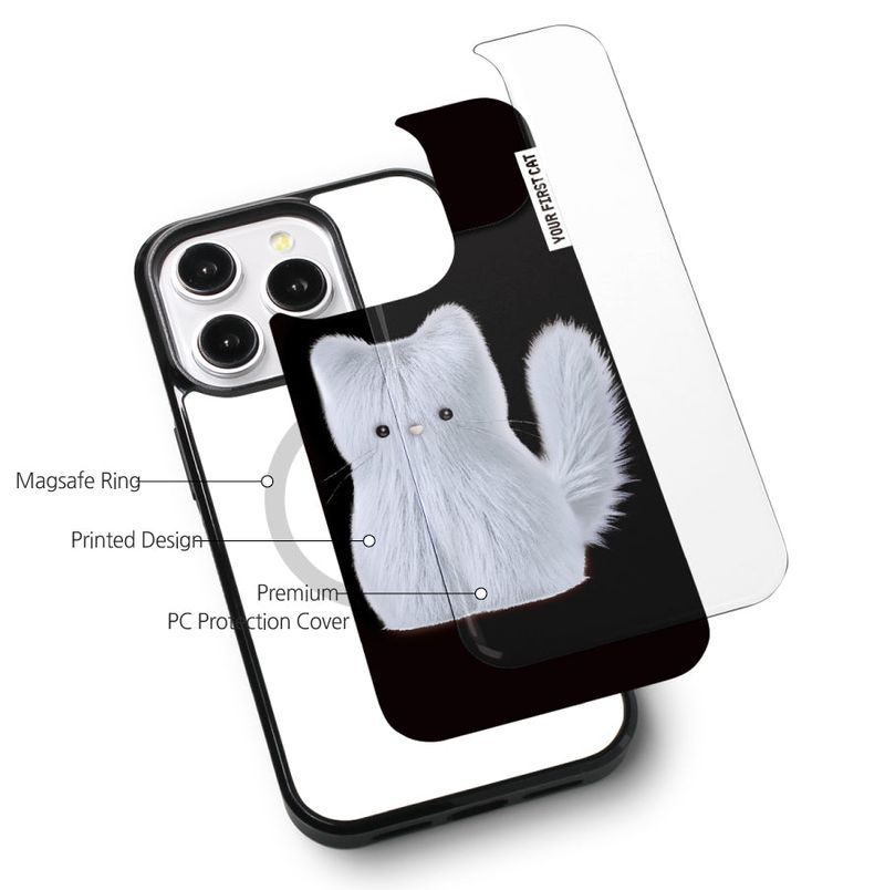 BLACK & WHITE KITTEN MAGSAFE PHONE CASE