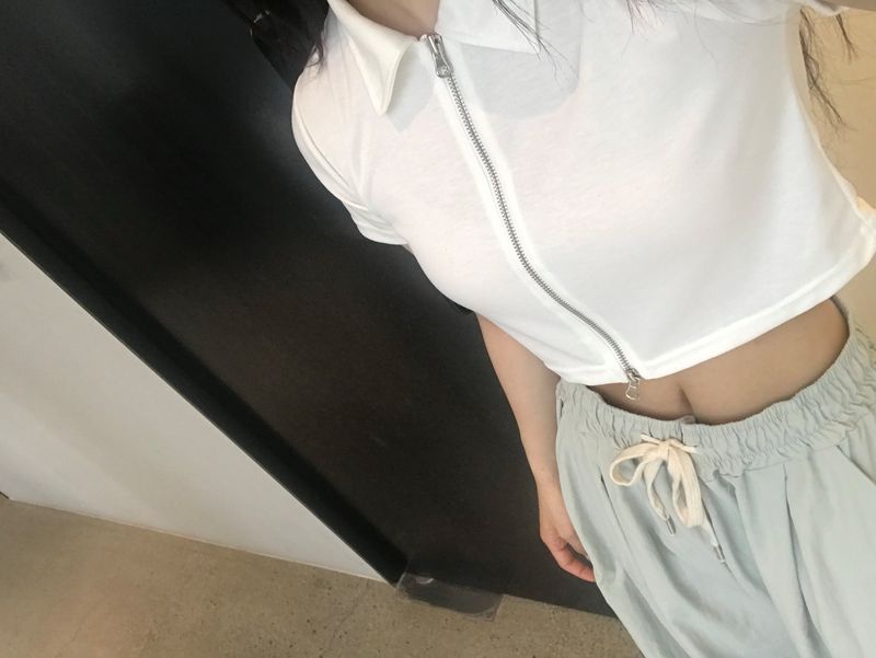 Sunday crop zip up
