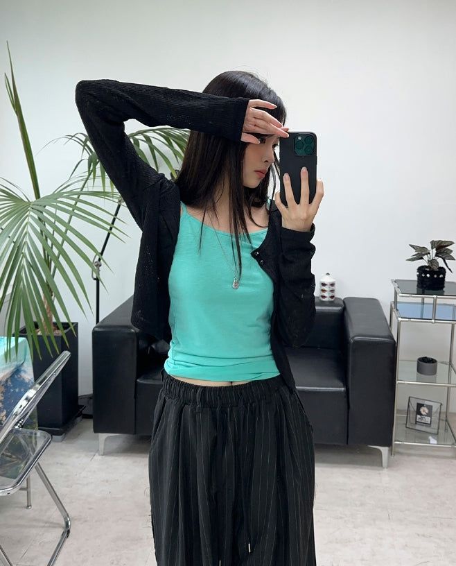 Rain-colored cropped sleeveless