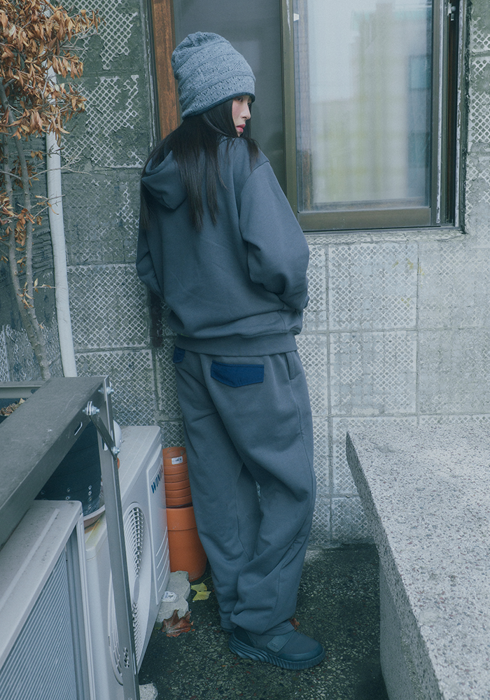 Heisan（ハイサン）の「ノーウェアスウェットパンツチャコール（パンツ）」