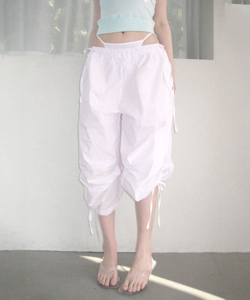 meego（ミーゴ）の「cargo ribbon capri pt (3colors)（Pants）」
