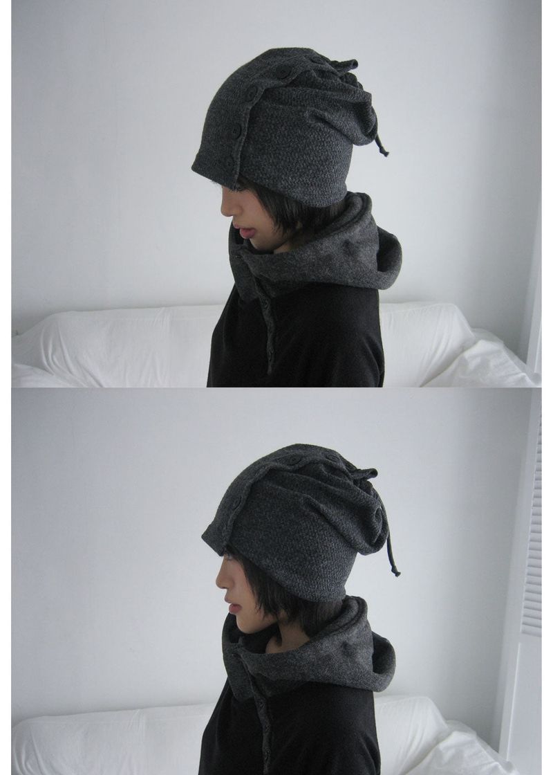TURTLE BUTTON BEANIE 