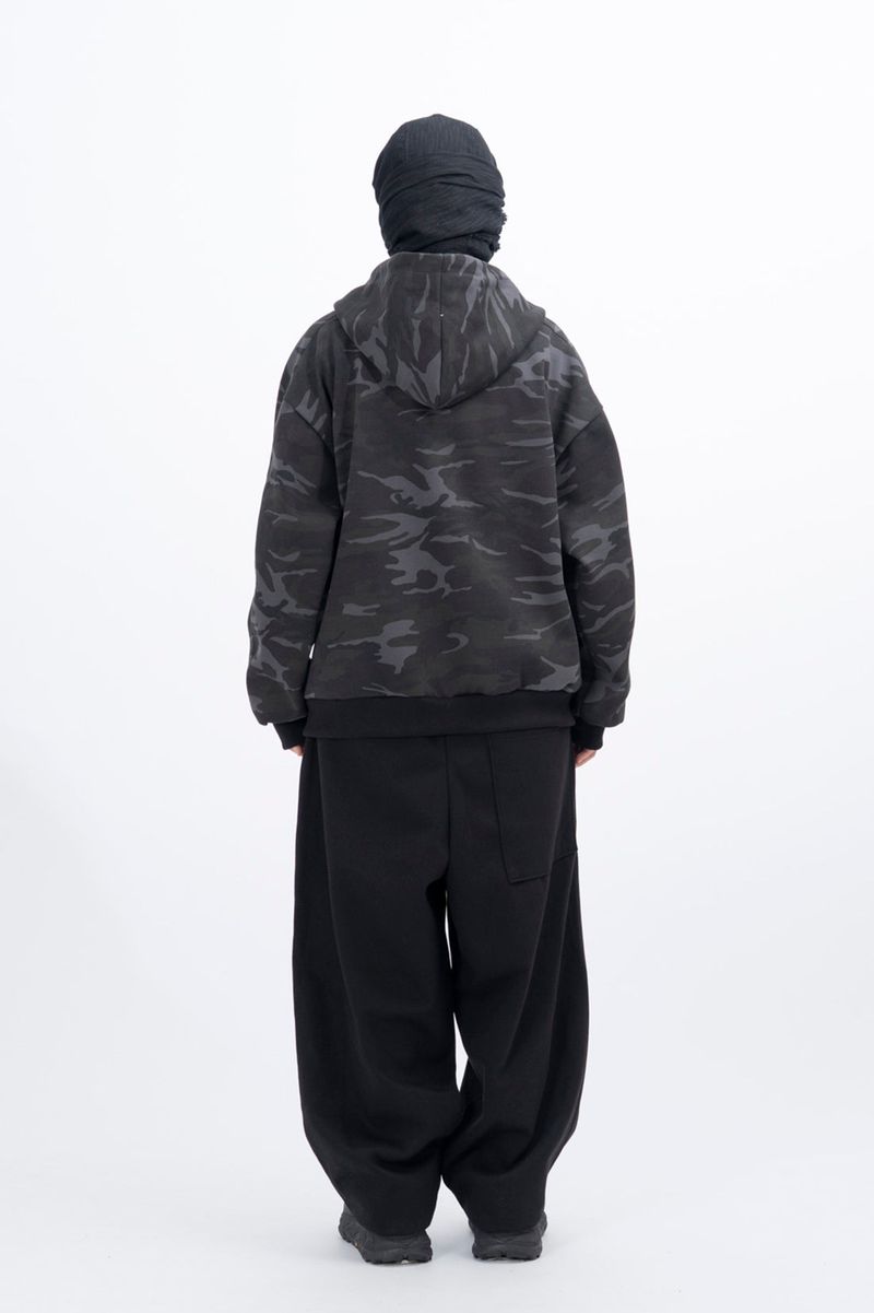 Avid Camo Hood Zip-Up