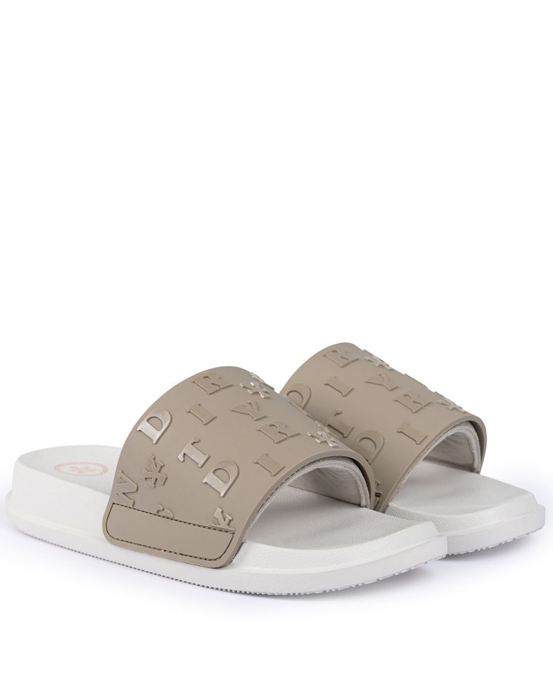 DirtyCoins（ダーティーコインズ）の「DirtyCoins Print Slides - Coffee（Shoes）」