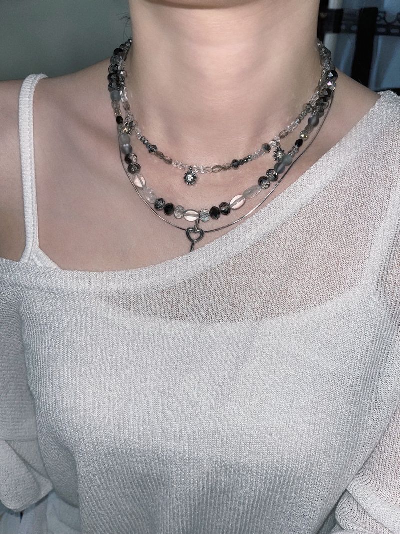 sun black Necklace