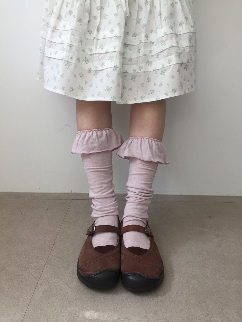 DUGGY（ダギー）の「モグ フリル ニーソックス(9color) （ファッション小物）」