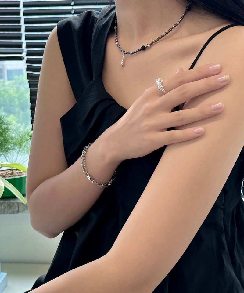 baton aut necklace