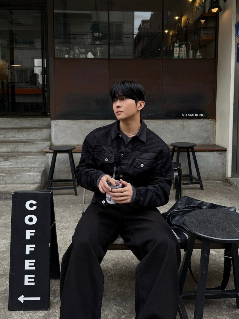 Loin trucker cropped knit jacket