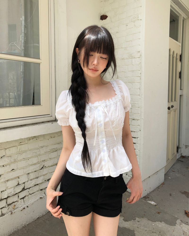 Reu Ribbon Puff Short-Sleeve Blouse