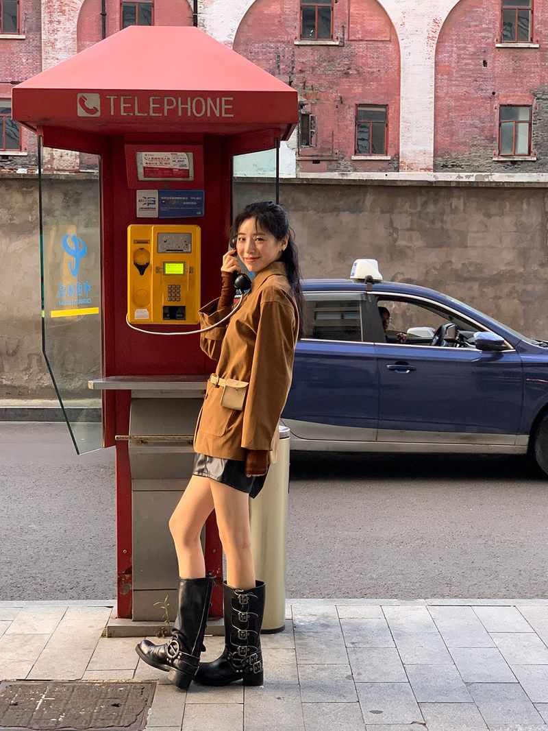 [MADE] Le Elle Leather Shorts