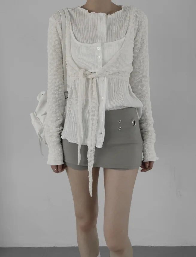 mnem（ムネム）の「Le Can Lace Crop Cardigan（Tops）」