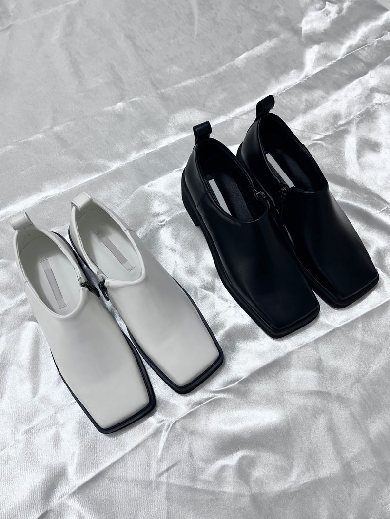 Highteen unique platform roper