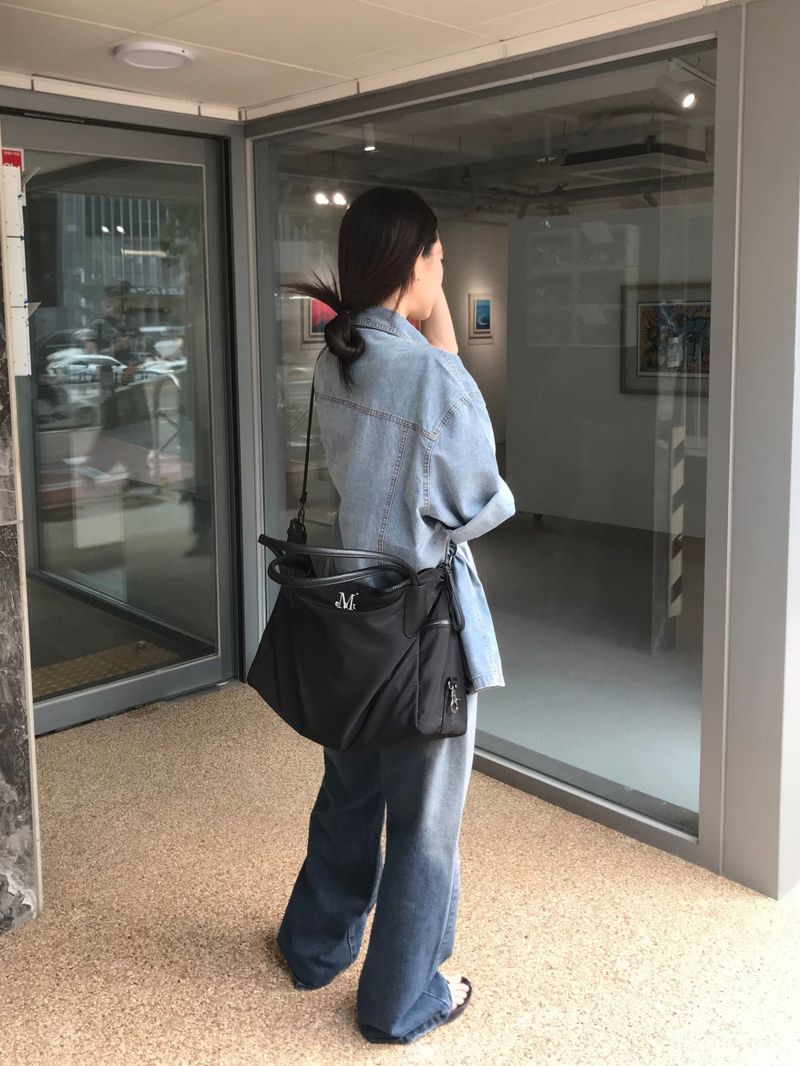 4WAY SIGNATURE LOGO TOTE BAG