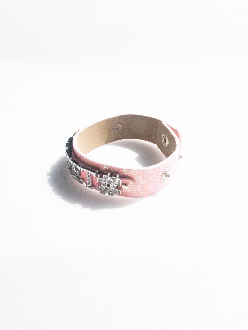 グリッタートイレターブレスレット