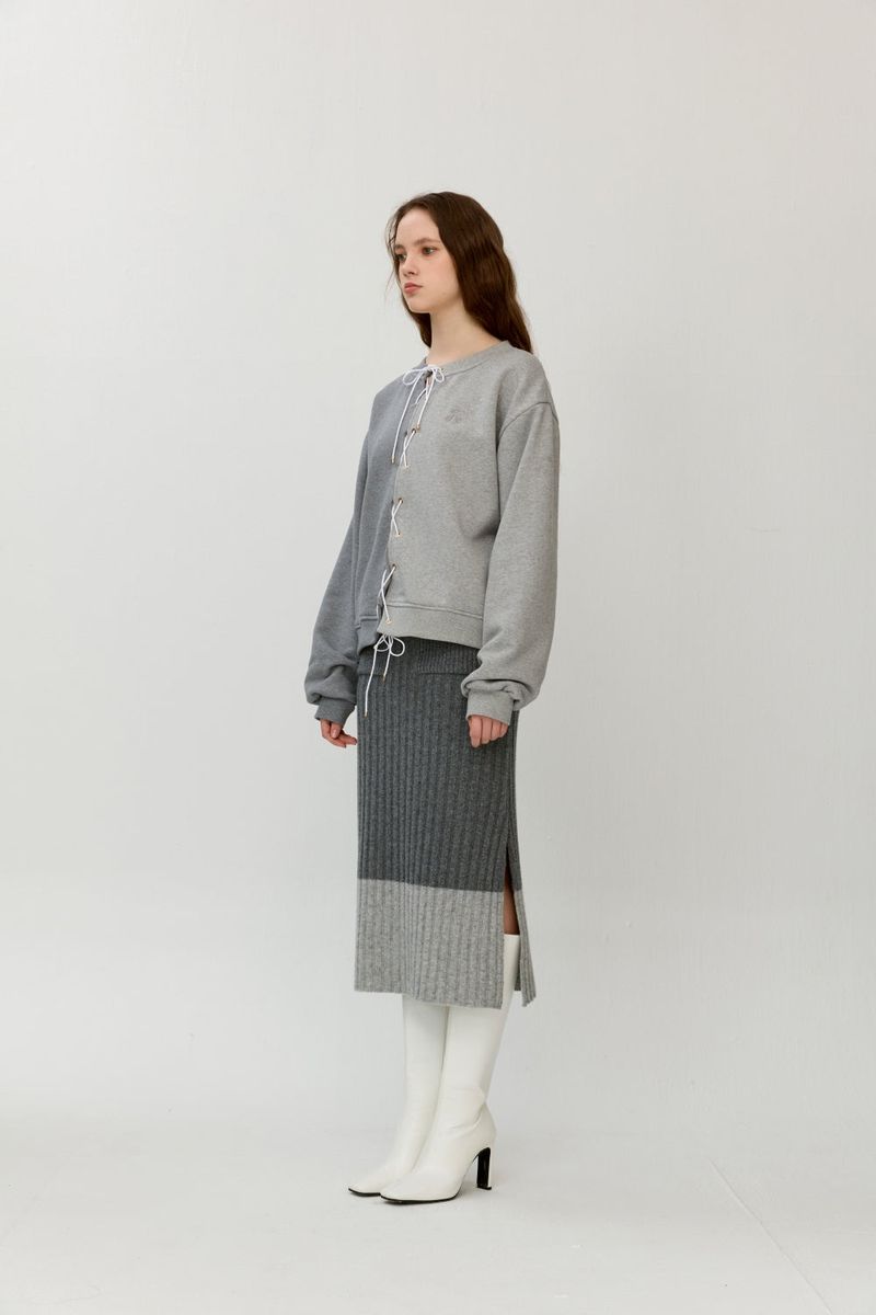 Elizabeth sweatshirt
