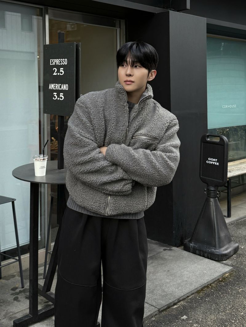 More searing fleece jacket