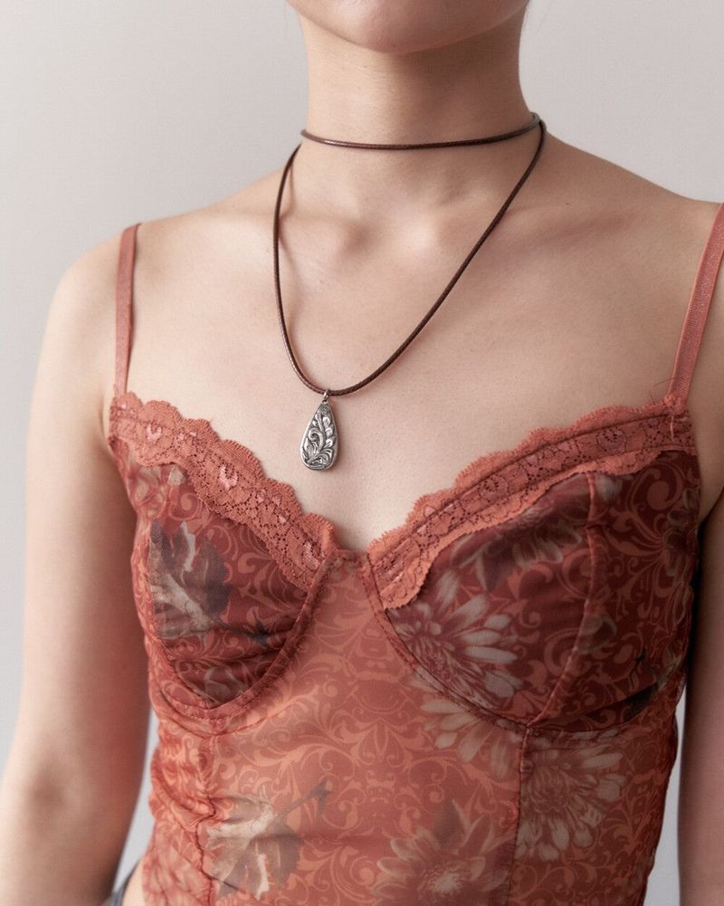 美愛桃源 flower leaf necklace (2-way)