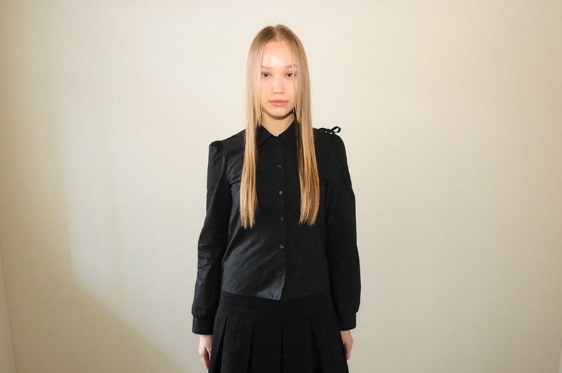 Ribbon bishop shirt
