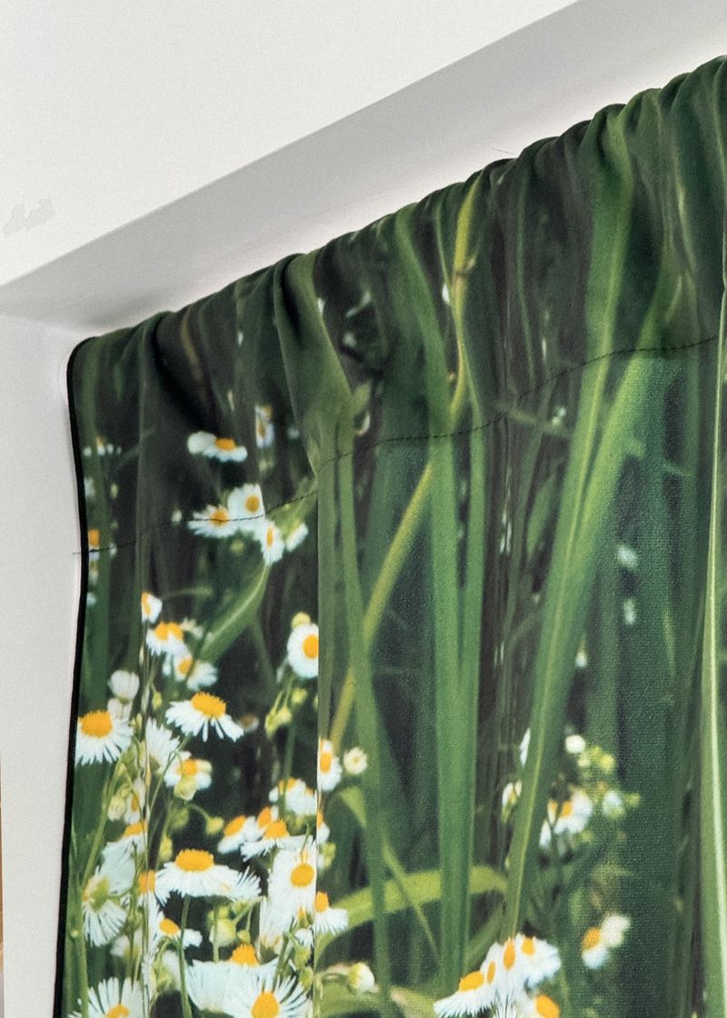 green grassy curtain