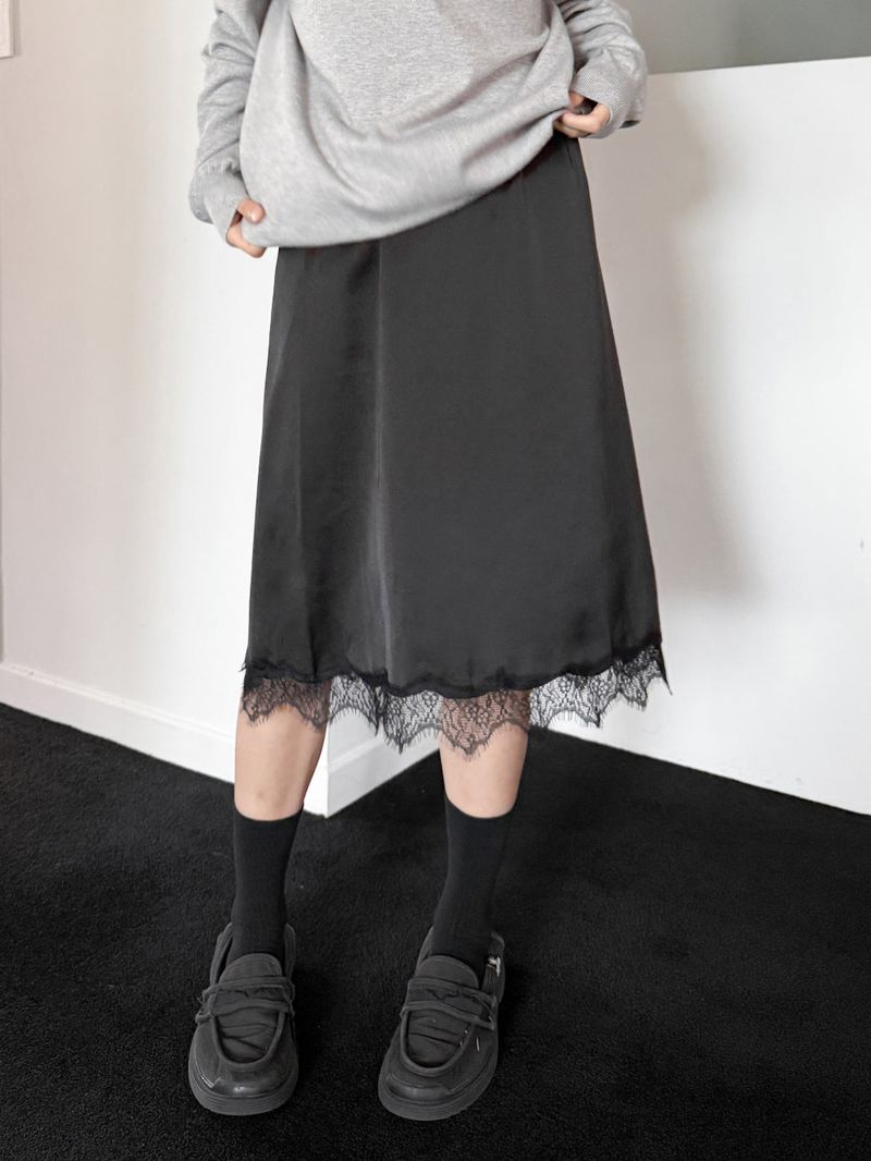 LACE LAYERED SKIRT