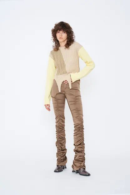 SWITCHING COLOR KNIT