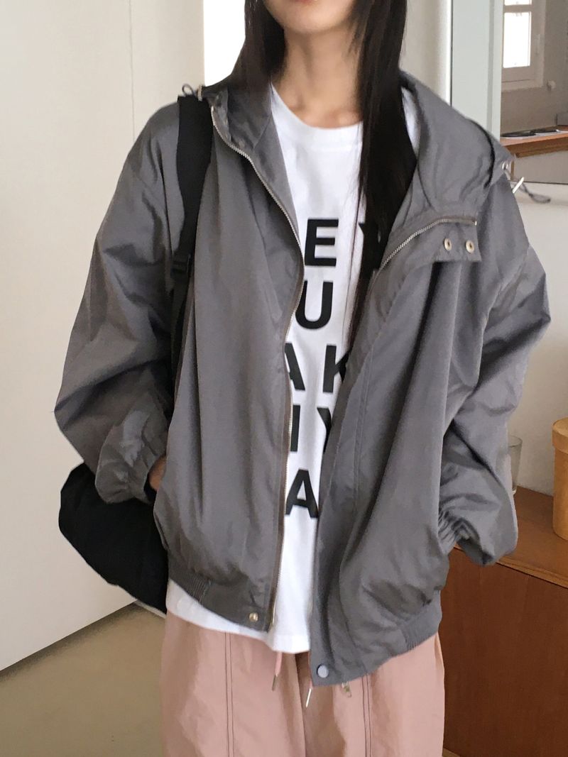 Linick high neck hooded nylon two-way zip-up